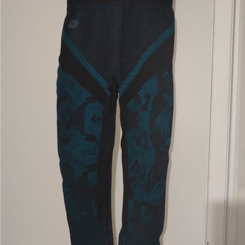 Blue Geometric Performance Leggings